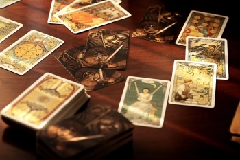 Tarot Card Readings image