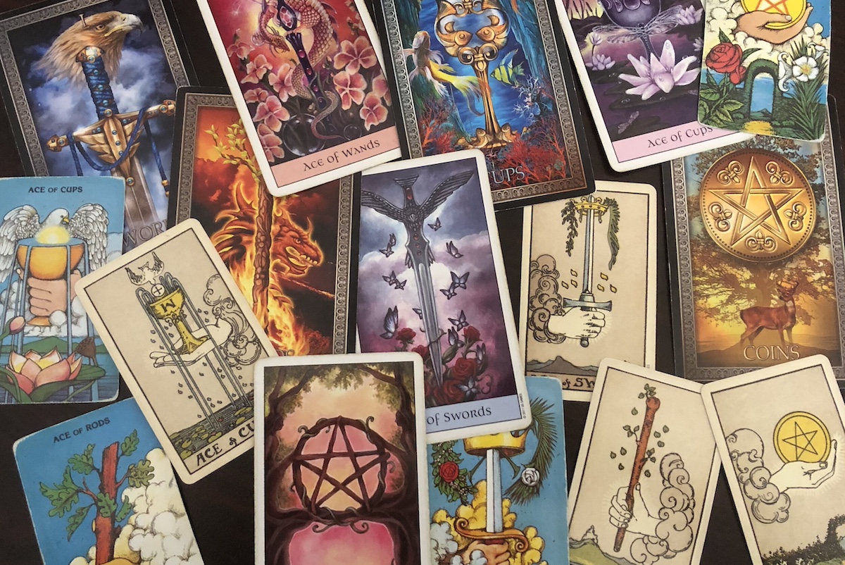 The Power of Tarot: How Tarot Card Readings Can Transform Your Life image